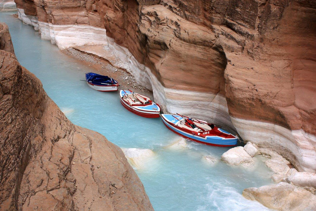 12 Breathtaking Canyons That Reveal All The Beauty Of Nature-22