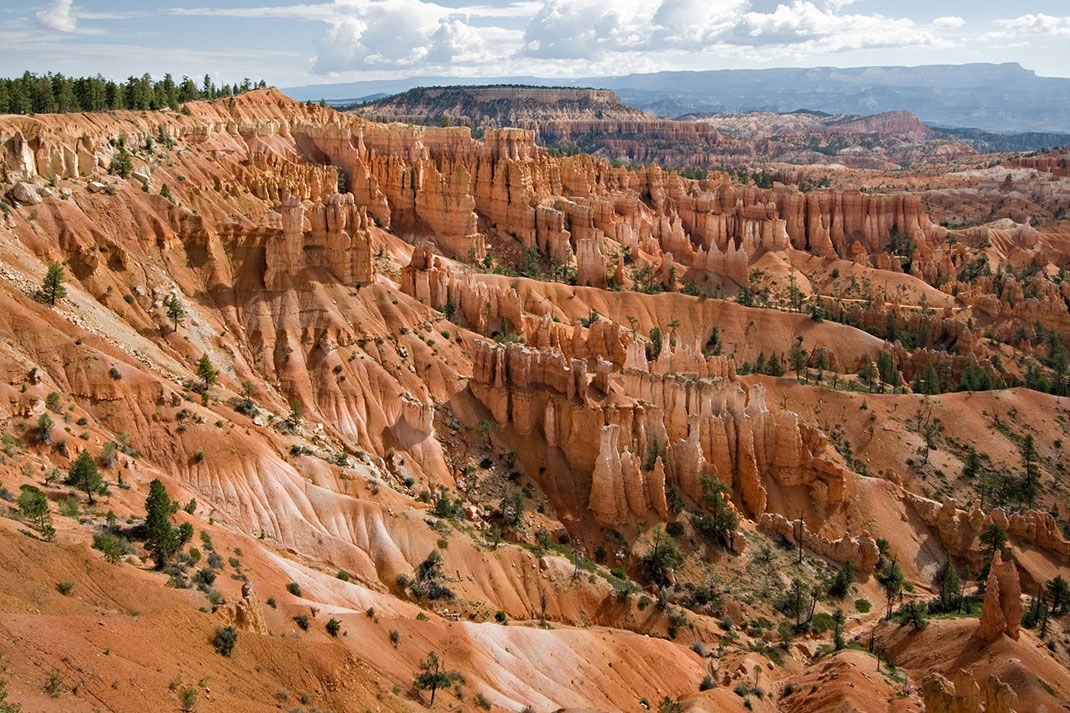 12 Breathtaking Canyons That Reveal All The Beauty Of Nature-32