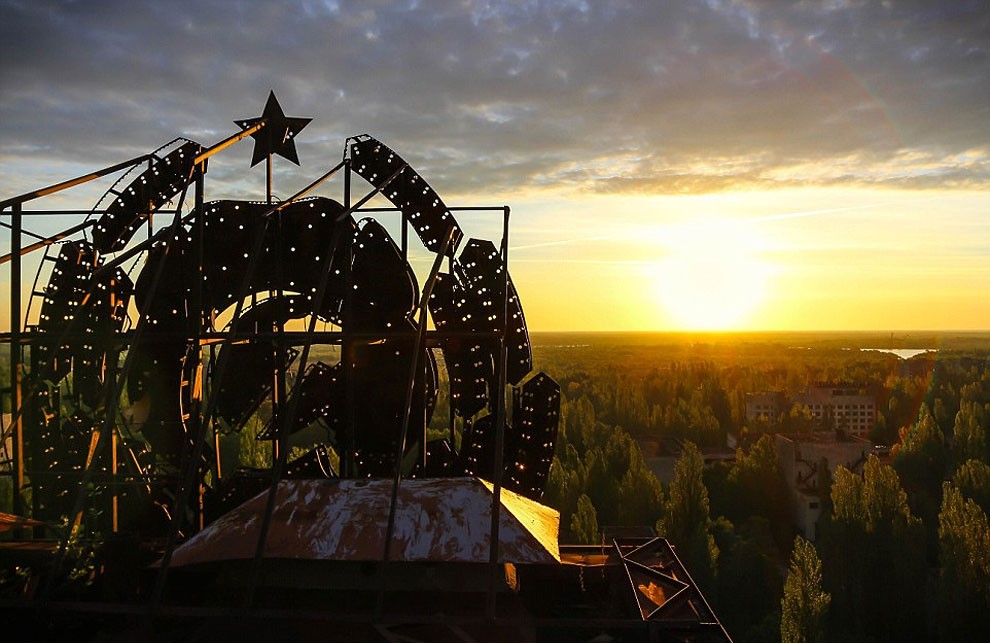 Enter The Scary Ruins Of Pripyat, Ghost Town 3 kilometers From Chernobyl-23