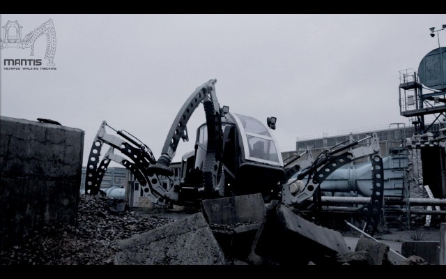 Mantis, The World’s Largest Hexapod Robot (Video)