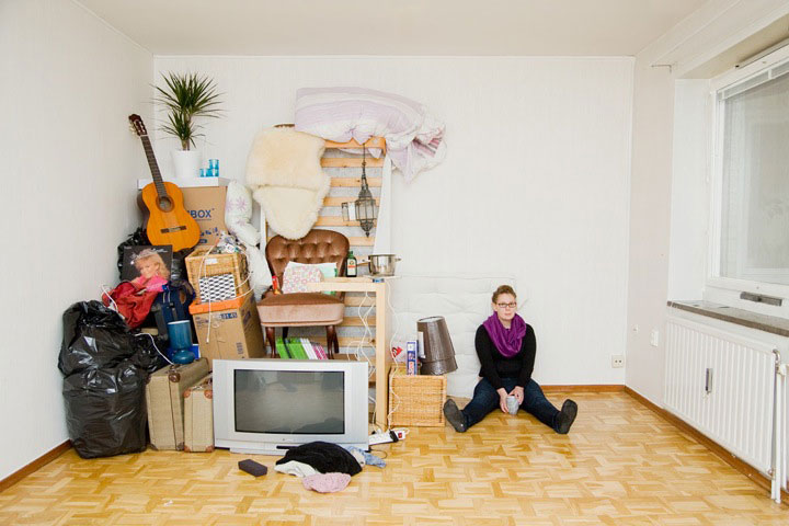 Discover The Portraits Of 9 Persons With Everything They Own (Photo Gallery)