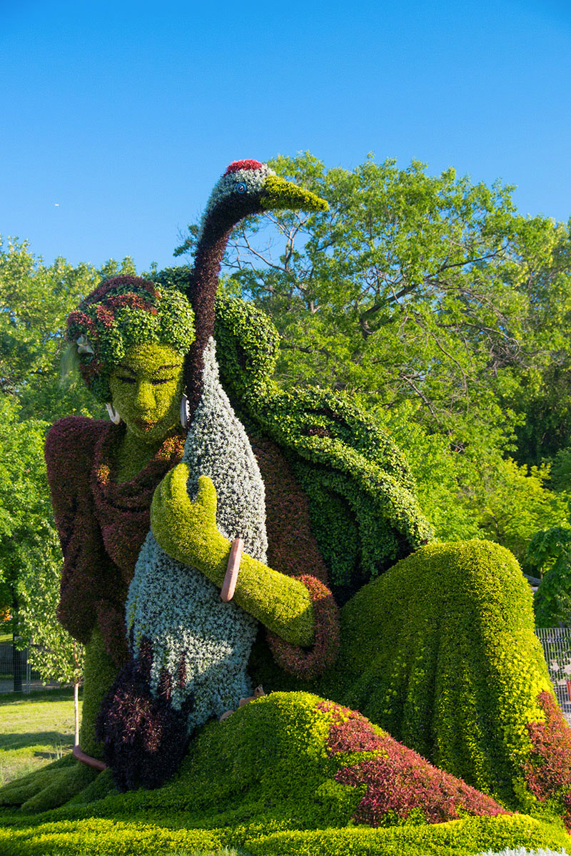 Discover The Amazing Plant Sculptures Installed In Montreal Gardens