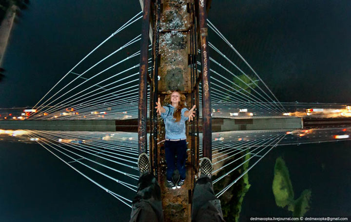 A Photographer Risks His Life To Take Some Breathtaking Photo Shots (Photo Gallery)