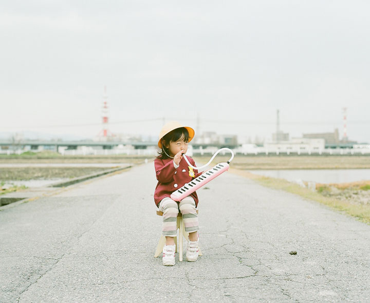 A Little Girl Becomes The Heroine Of Her Photographer Father In A Series Of Lovely Portraits