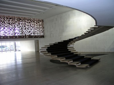 Absolutely Beautiful Staircase Designs That You Would Love To Climb-2
