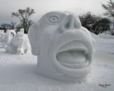 Awesome Ice Sculptures That Will Make Traditional Snowman Jealous-4