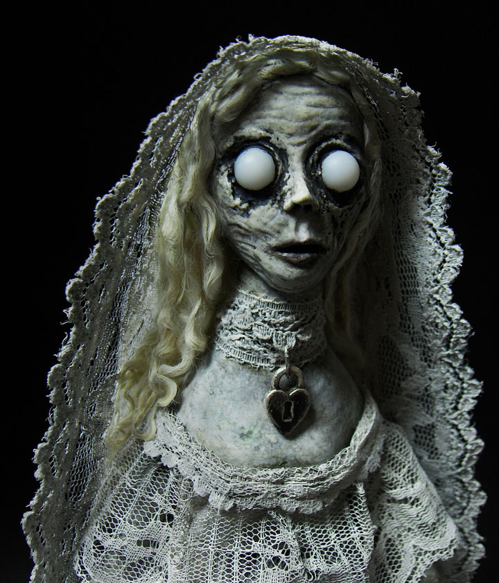 These Terrifying Dolls Will Surely Frighten Naughty Kids (Photo Gallery)