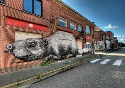 An Abandoned Flemish City Becomes A Giant Canvas Dedicated To Street Art (Photo Gallery)-3