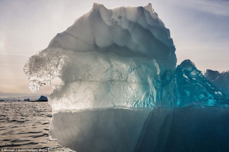 Greenland : Discover The Impressive Icebergs Sculpted By Nature With Beauty-11