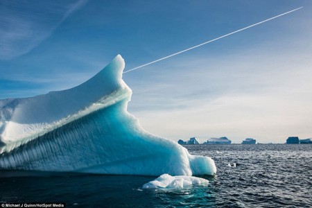Greenland : Discover The Impressive Icebergs Sculpted By Nature With Beauty-13