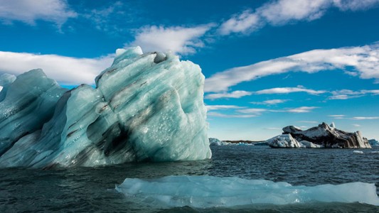 Greenland : Discover The Impressive Icebergs Sculpted By Nature With Beauty-17