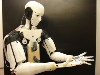 Inmoov: The First Humanoid Robot That You Can Print At Home Using 3D Printer-5