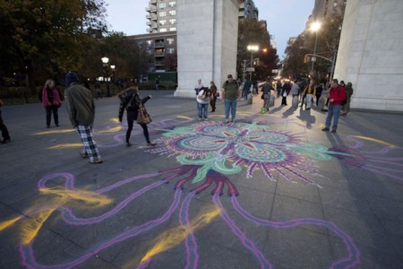 A Street Artist Makes A Series Of Mesmerizing Drawings Using Colored Sand-11