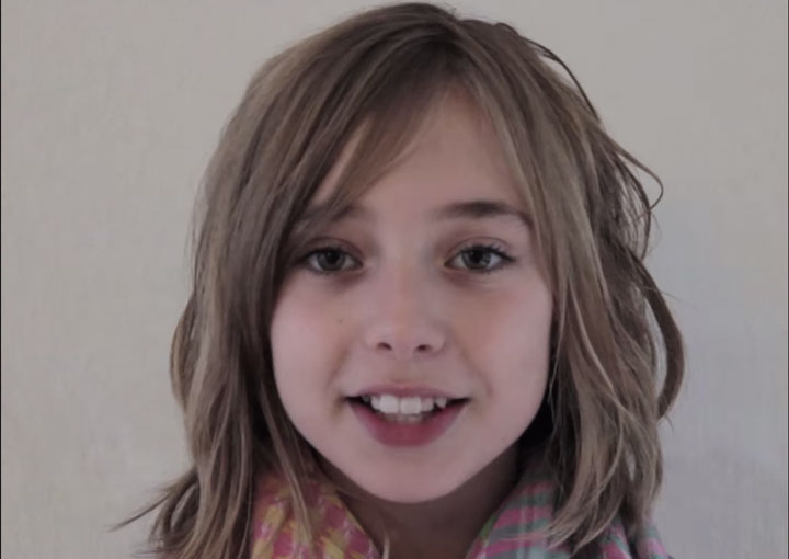 A Dad Gifts A Video To Her Daughter Showing Her Grow Up 14 (Video)