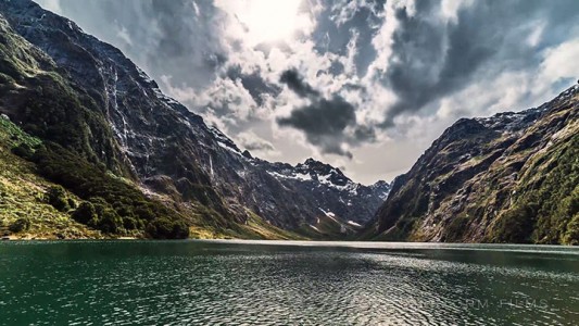 Discover The Most Beautiful Landscapes Of New Zealand (Time-Lapse Video)-13