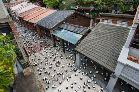 1600 Paper Mache Pandas Invade The City Of Hong Kong-10