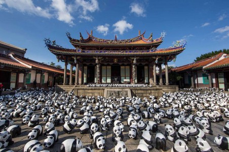 1600 Paper Mache Pandas Invade The City Of Hong Kong-4