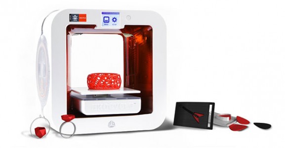 Ekocycle Cube: A 3D Printer That Uses Recycled Coca Cola Bottles As Filament-2