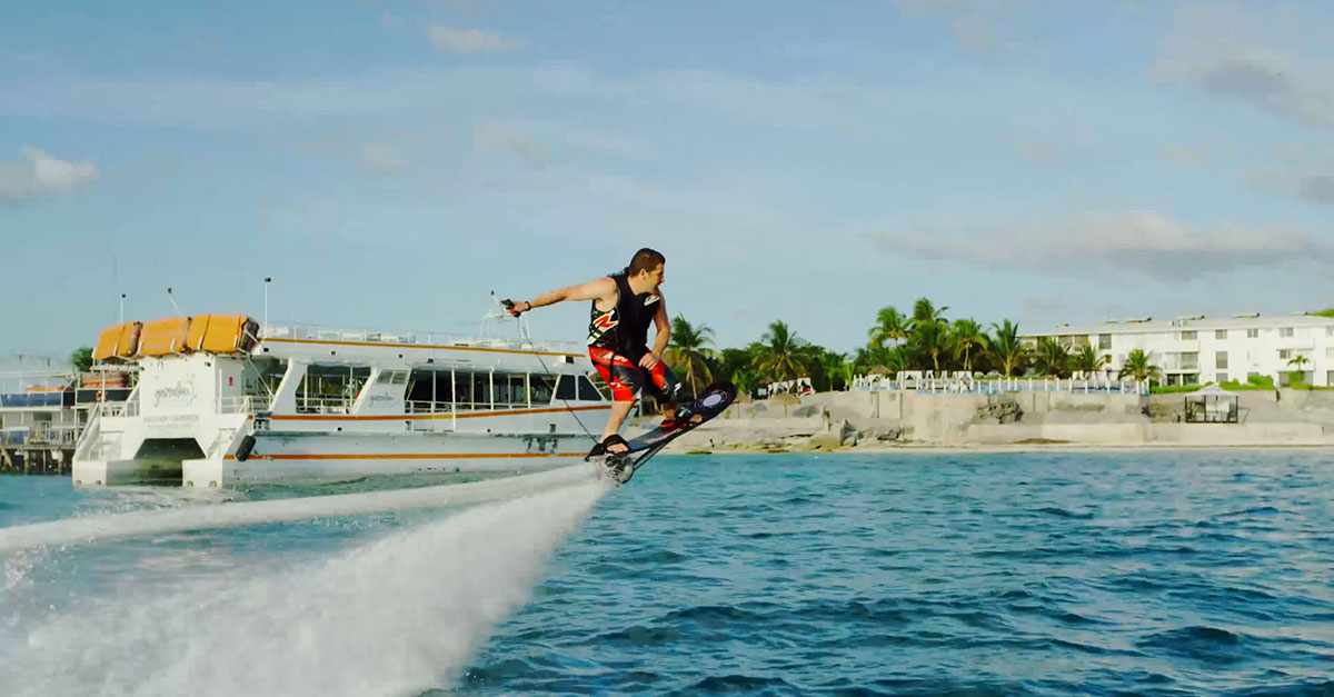 Hoverboard Lets You Surf Many Meters Above And Below Water -1