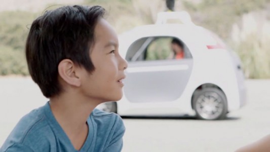 People Experience Google Car Without Steering Wheel For The First Time-1