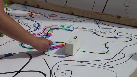 Colour Chaser: A Robot That Creates A Melody From Your Drawing-2