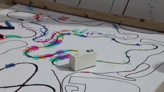 Colour Chaser: A Robot That Creates A Melody From Your Drawing-3
