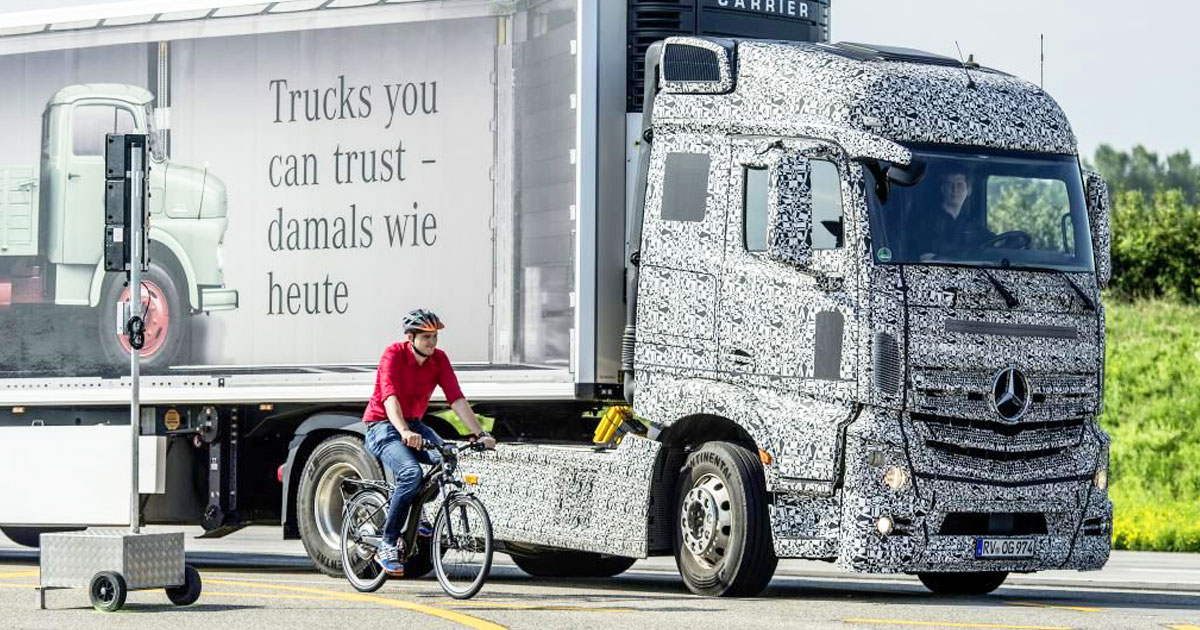 A Novel Blind Spot Motion Detection System Warns Truck Driver Of Accident