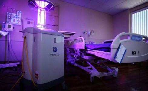 American Hospitals To Fight Ebola Virus Using Robots-