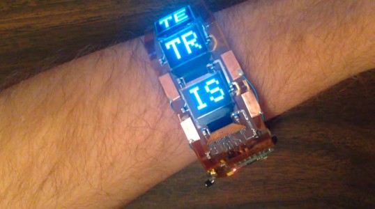 Play Tetris Anytime And Anywhere With This High-tech Wristband-1