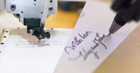 This Little Robot Can Imitate Your Handwriting With Perfection-1