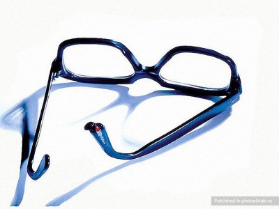 Poison glasses-39 Amazing Spy Gadgets From The Cold War Era-29