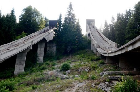 Sarajevo Ski jumping hillTop 16 Haunting Photos Of Abandoned Olympic Venues-8