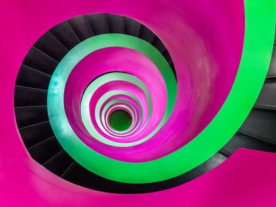 30 Absolutely Mesmerizing Spiral Staircase Designs From Around The World-1