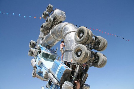Big Rig Jig: This Monsterous Sculpture Is Made From Two Old Tanker Trucks-
