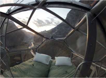 Dare To Spend A Night In These Dizzying Capsules More Than 100 Meters High-2