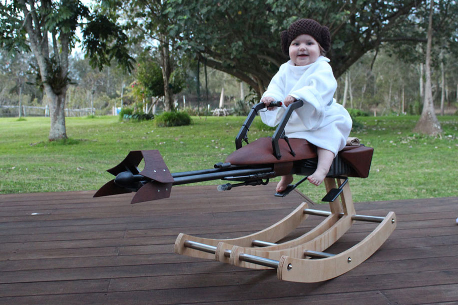 Geek Father Makes A Star War Speeder Bike Model As A Gift On Her Daughter's First Birthday-