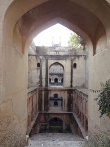 Admire These 2000 Year Old Somptous Buildings In India Destined To Disappear-21