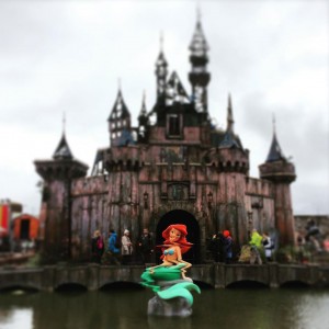Dismaland- A Disneyland Like Park That Mocks The Decadence Of Our Society-39