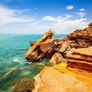 Towering Cliffs And Colorful Reefs Mesmerize You With Beauty Of Australian Coast-36