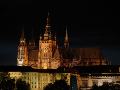 Wander The Colorful Streets Of Prague And Admire Its Wonderful Architecture-37