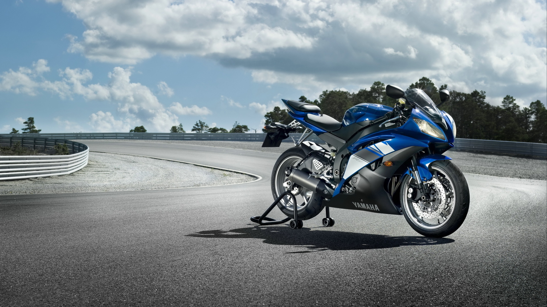 47 Cool Bike Wallpapers/Backgrounds In HD For Free Download
