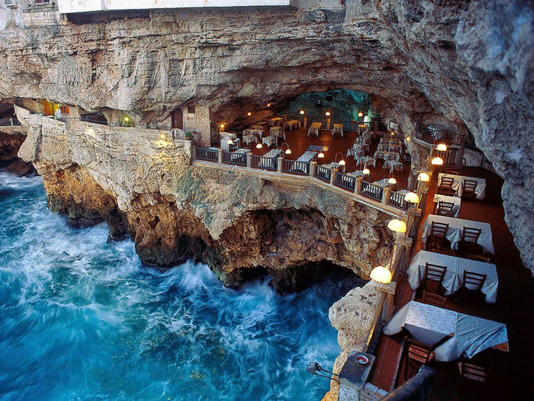 Grotta Palazzese-Amazing Italian Restaurant Carved Into A Cliff