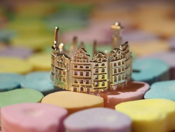 Rings made as the architectures of famous cities--27