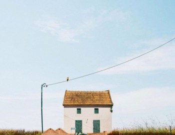 26 Lonely Houses Around The World That Are A Small Paradise-