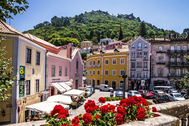 Discover Sintra-Portuguese City Where Beautiful Architecture Perfectly Coexists With Nature--4