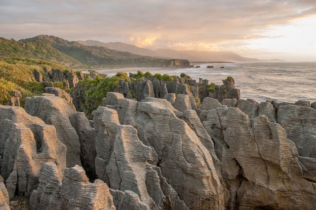 Pancake Rocks-The Amazing Rocky Structures Sculpted By Ocean Waves--11