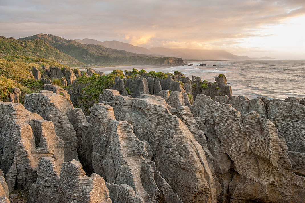 Pancake Rocks The Amazing Rocky Structures Sculpted By Ocean Waves