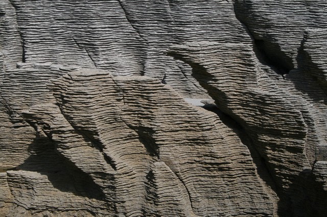 Pancake Rocks-The Amazing Rocky Structures Sculpted By Ocean Waves-