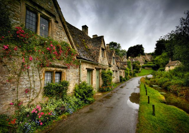 15 Picturesque Villages That Seem Straight Out Of A Fairy Tale--1