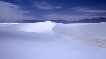 American White Sands Desert Is A Sublime Expanse That Should Not Exist--11